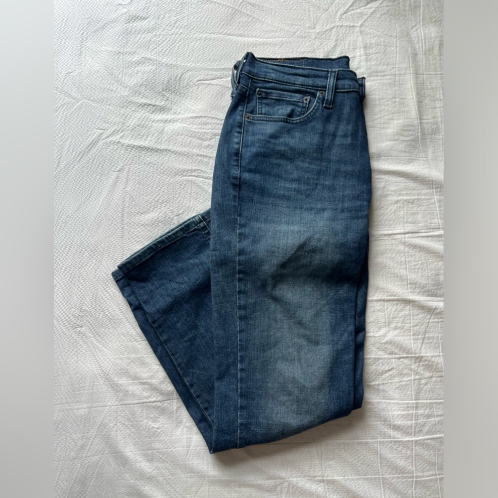 Levi’s men’s 541 blue jeans W 31 and L 32